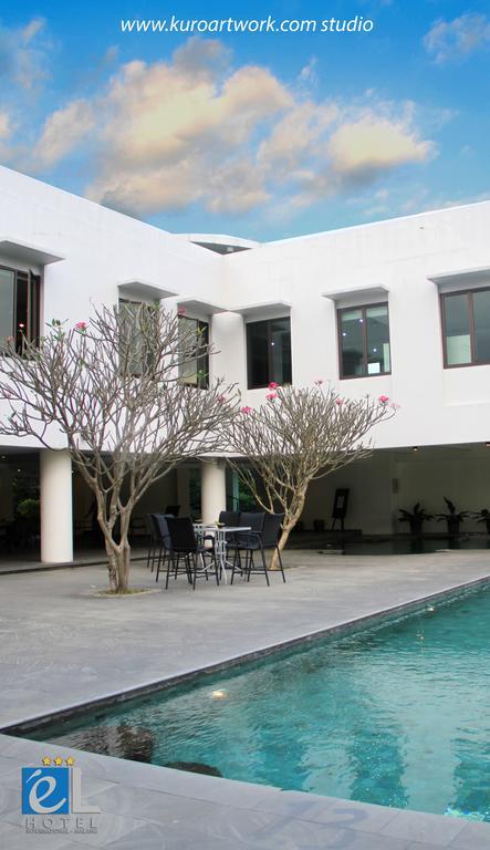 El Hotel Malang Exterior photo