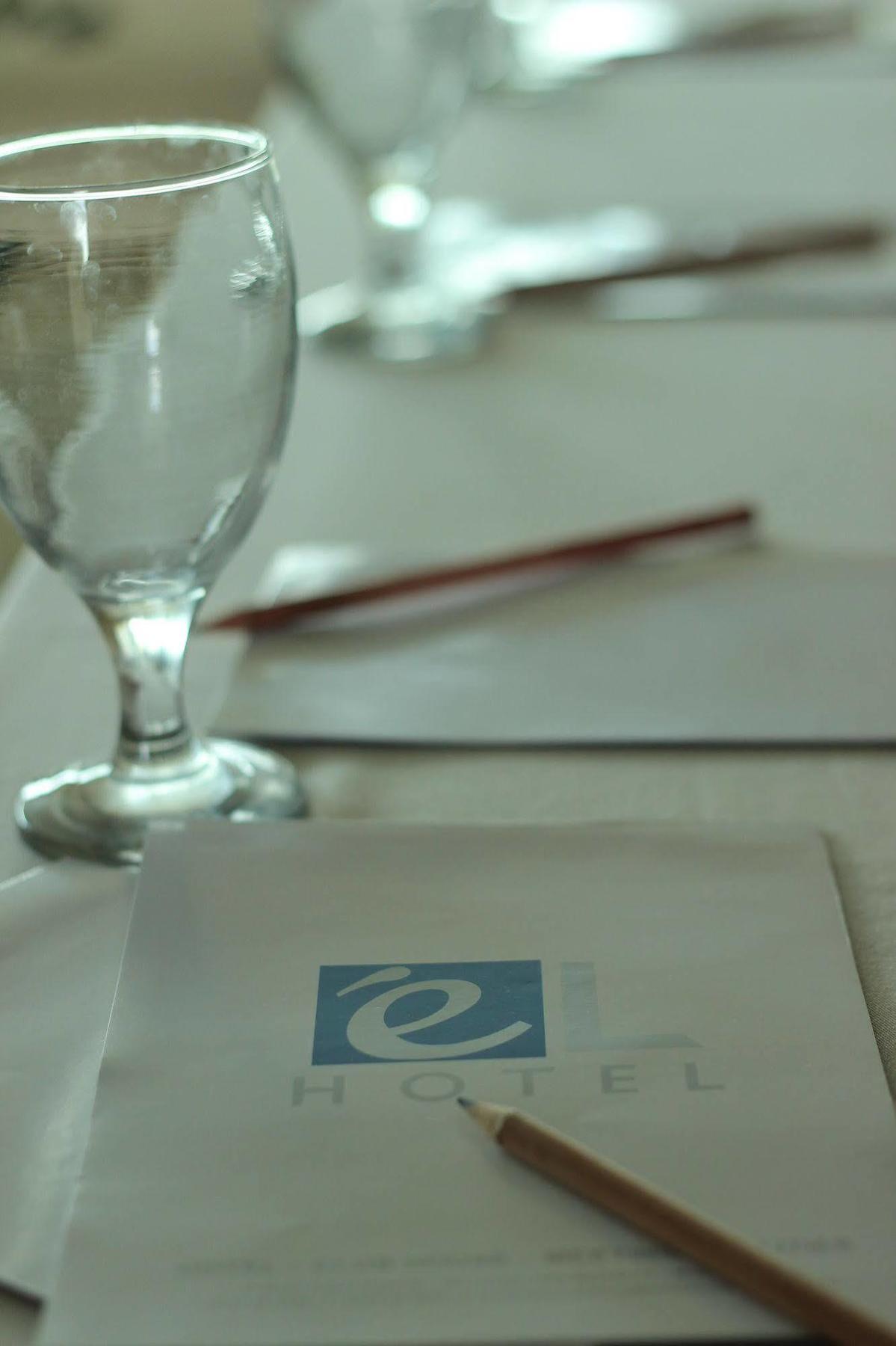 El Hotel Malang Exterior photo